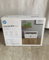 طابعةHP LaserJet MFP M141w ‎‏ (7MD74A) بضمان سنه