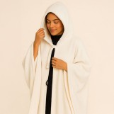 بطانية قابلة للارتداء اللون اوف وايت