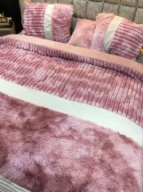 اكبر تشكيل لحاف الماسه كبير 4 قطع و3 قطع علي حسب الصوره 🤩 خصم خطيييير وفرصه لن تتكرر🌰