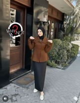 اسم الموديل 💥💥 بليزر جوخ  ♥️   الخامه 💥💥  جوخ 🖤💓  السايز 💥💥ل 85 ك   الطول 💥💥 75