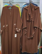 طقم سماهر مطرز