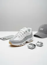 كوتشي سكاي ويف إير -  SkyWave Air Sneakers