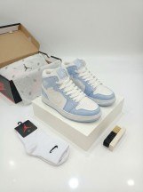 كوتشي جوردن بناتي - 👟 Jordan Girls High-Top Sneakers