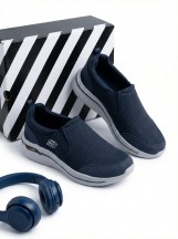 كوتشي سكتشرز سليب أون Arch Fit