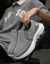 كوتشي سكتشرز سليب أون - Skechers Slip-On Sneakers 👟💙