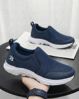 كوتشي سكتشرز سليب أون - Skechers Slip-On Sneakers 👟💙