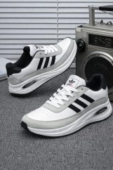 كوتشي رياضي ستريب كاجوال - Striped Casual Sneakers