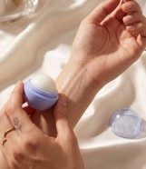 عطر تريند إت أب لترطيب وتعطير أماكن النبض  - Trend It Up In My Spring Bubble Perfume Balm