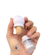 كونسيلر لاست لوك العلاجي الجديد بالأسفنجة تغطية كاملة وثبات 12 ساعة | Last Look Concealer