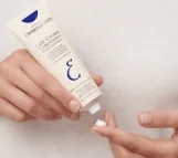 إمبريوليس لايت كونسنتري كريم مرطب وبرايمر للمكياج لجميع انواع البشره  75 مل |   Embryolisse Lait-Crème Concentré  Moisturizer & Makeup Primer 75ml